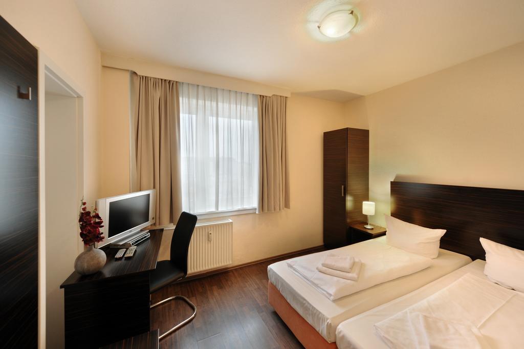 Fair Hotel Frankfurt - An Der Messe Frankfurt am Main Kamer foto