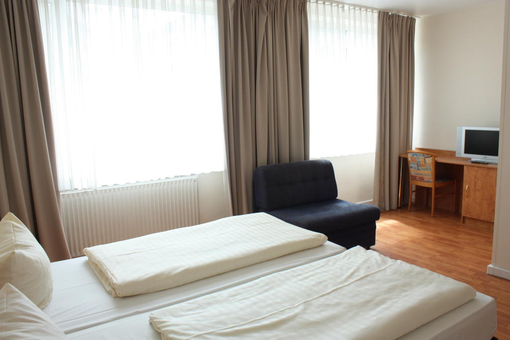 Fair Hotel Frankfurt - An Der Messe Frankfurt am Main Kamer foto