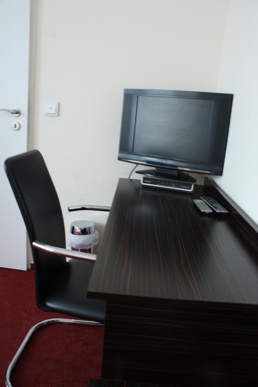 Fair Hotel Frankfurt - An Der Messe Frankfurt am Main Kamer foto