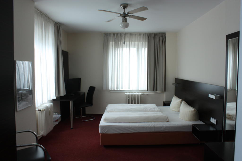 Fair Hotel Frankfurt - An Der Messe Frankfurt am Main Buitenkant foto